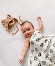 Load image into Gallery viewer, Blanket, Pip the Hedgehog